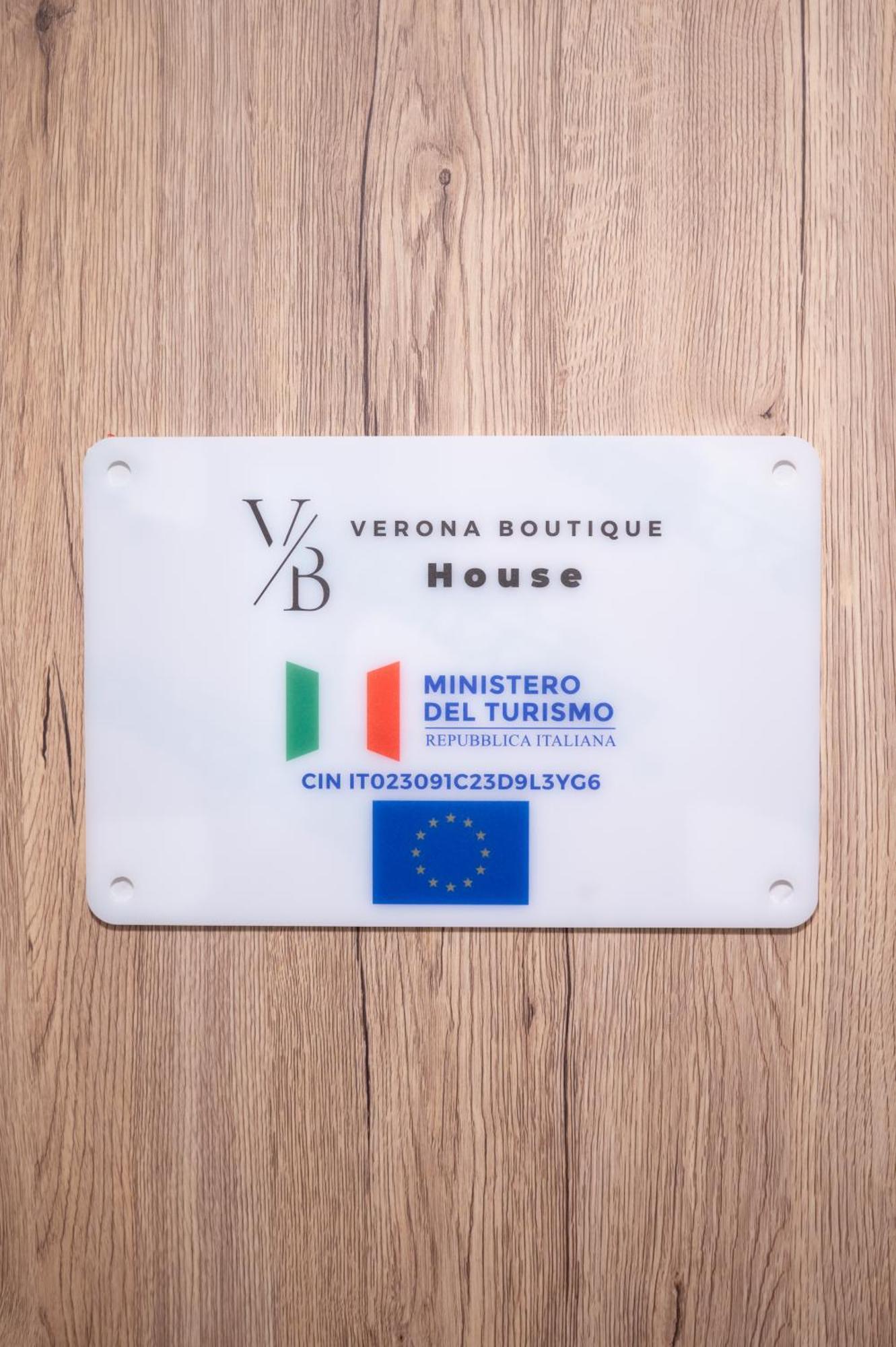 Verona Boutique House Екстер'єр фото